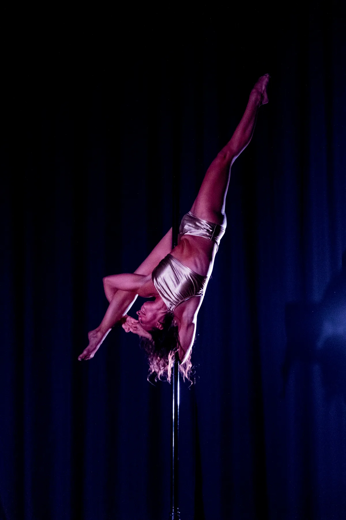 Pole dance